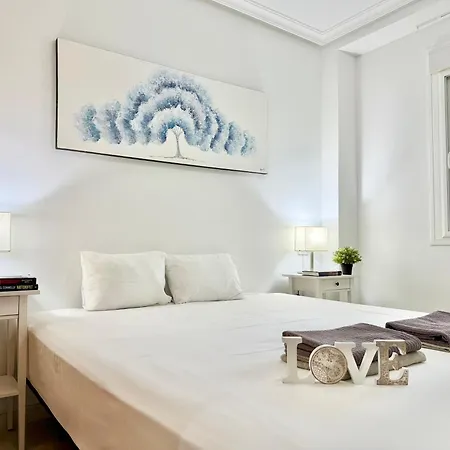 Tranquil With Private Terrace By Turivida *